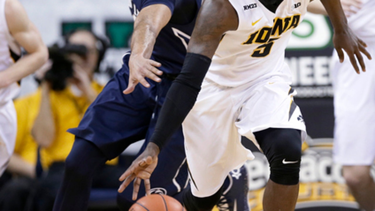 Uthoff leads No. 5 Iowa over Penn State 73-49